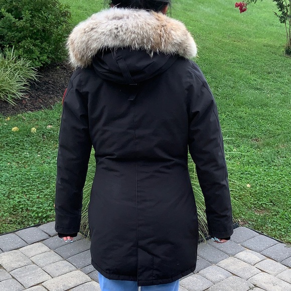 Canada Goose Victoria Parka - Picture 15 of 16